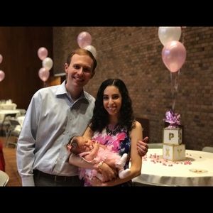 Meet your Posher, Holly